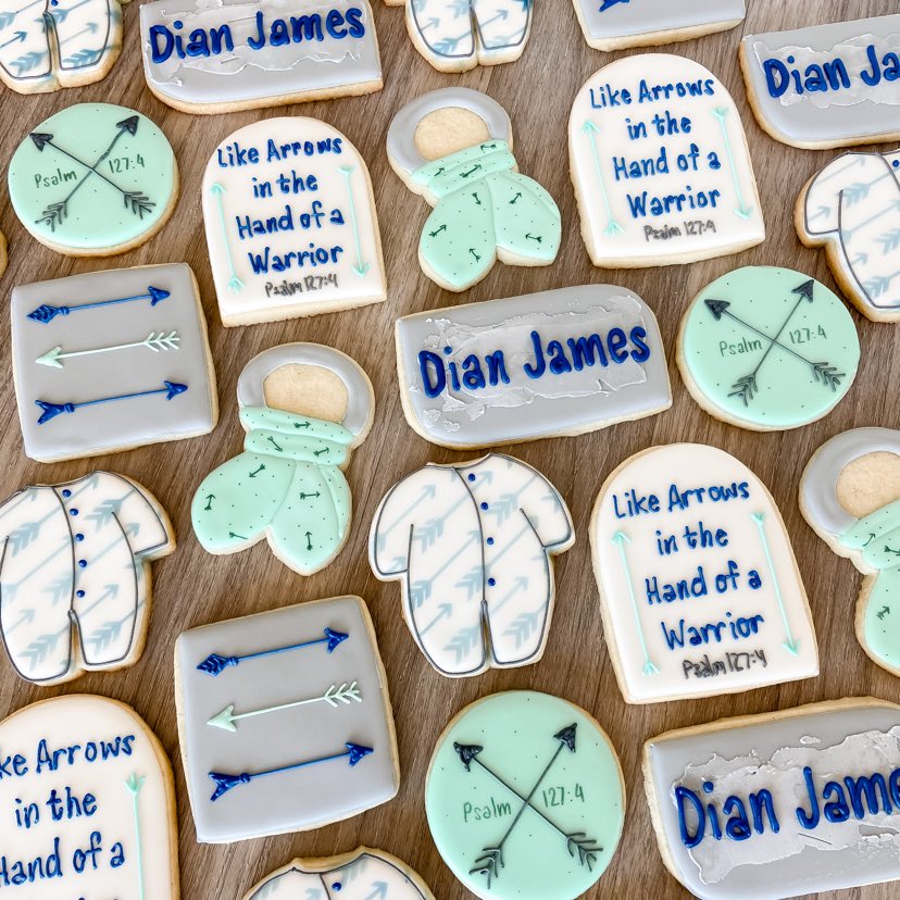 Arrow Baby Shower cookies
